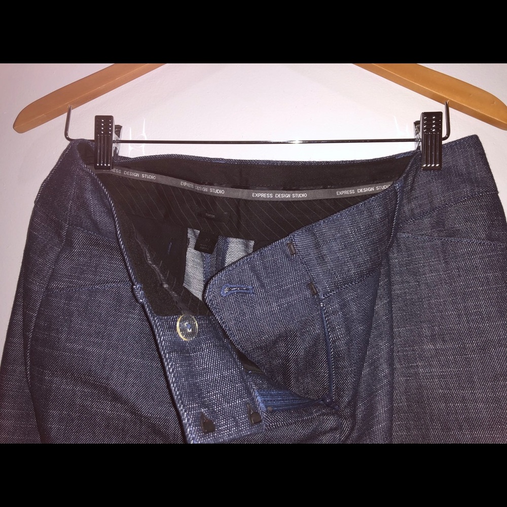 Express Design Studio Capri Size 10
